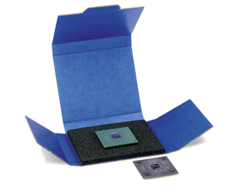 Wellpapp-Chipbox, 100x60x15mm, blau 6mm schwarzer Steckschaum